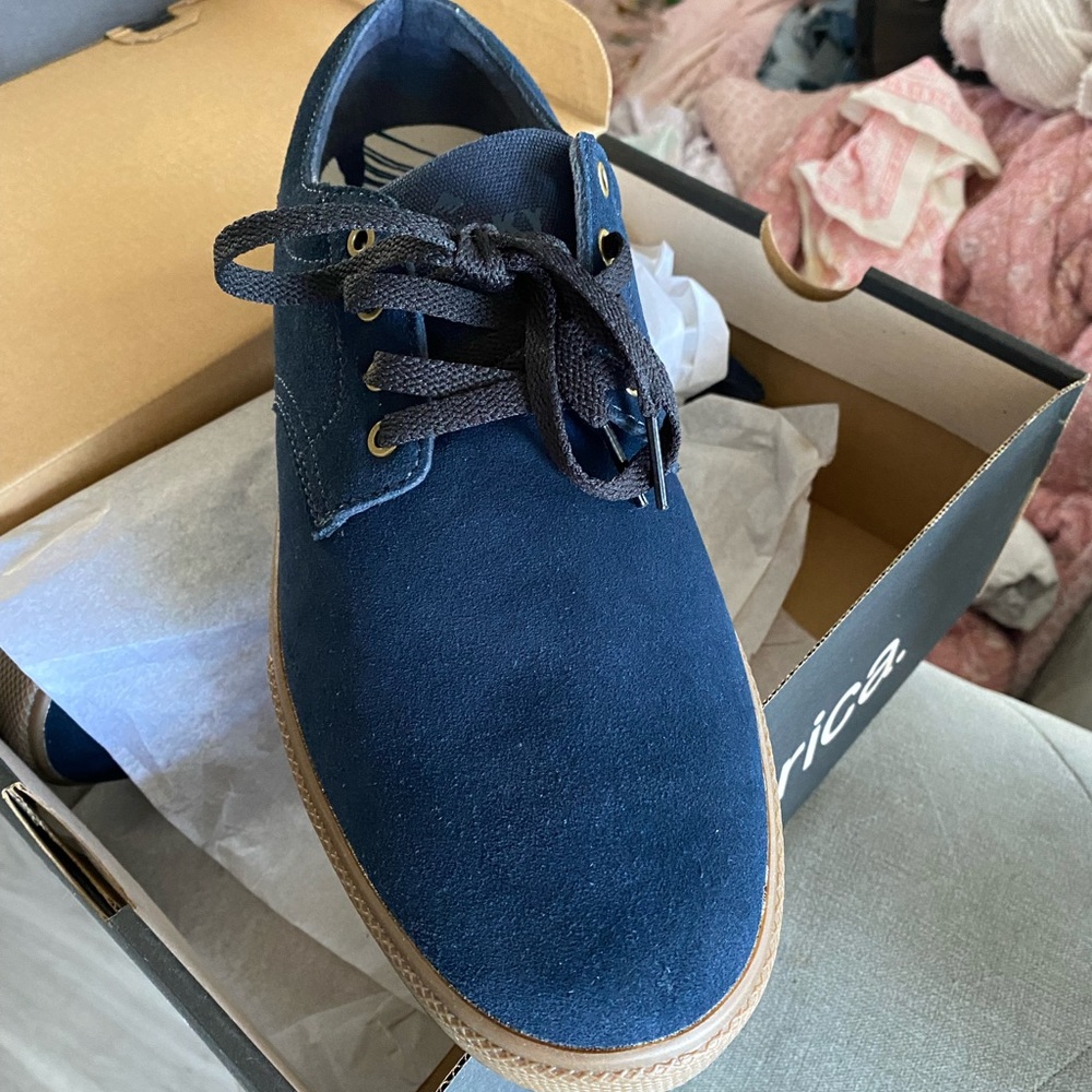 emerica blue brand new skate shoes